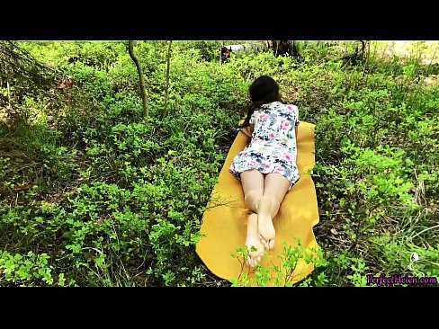❤️ Stranger on Tinder Masturbates My Pussy and Fucks Passionately in the woods (En främling på Tinder onanerar min fitta och knullar passionerat i skogen) ❤ Anal porr at us sv.xxxshake.ru ❌️